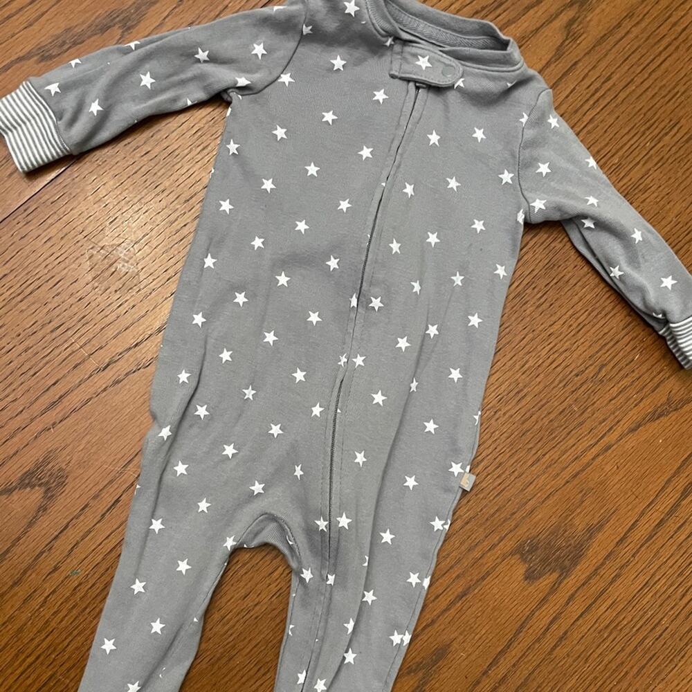 Baby Gap Star Footie Pajamas size 3-6m